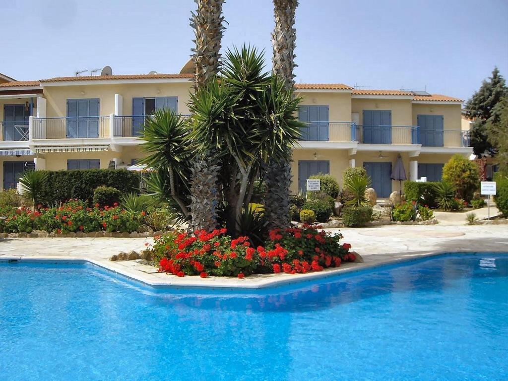 Apartment Paradise Gardens 2